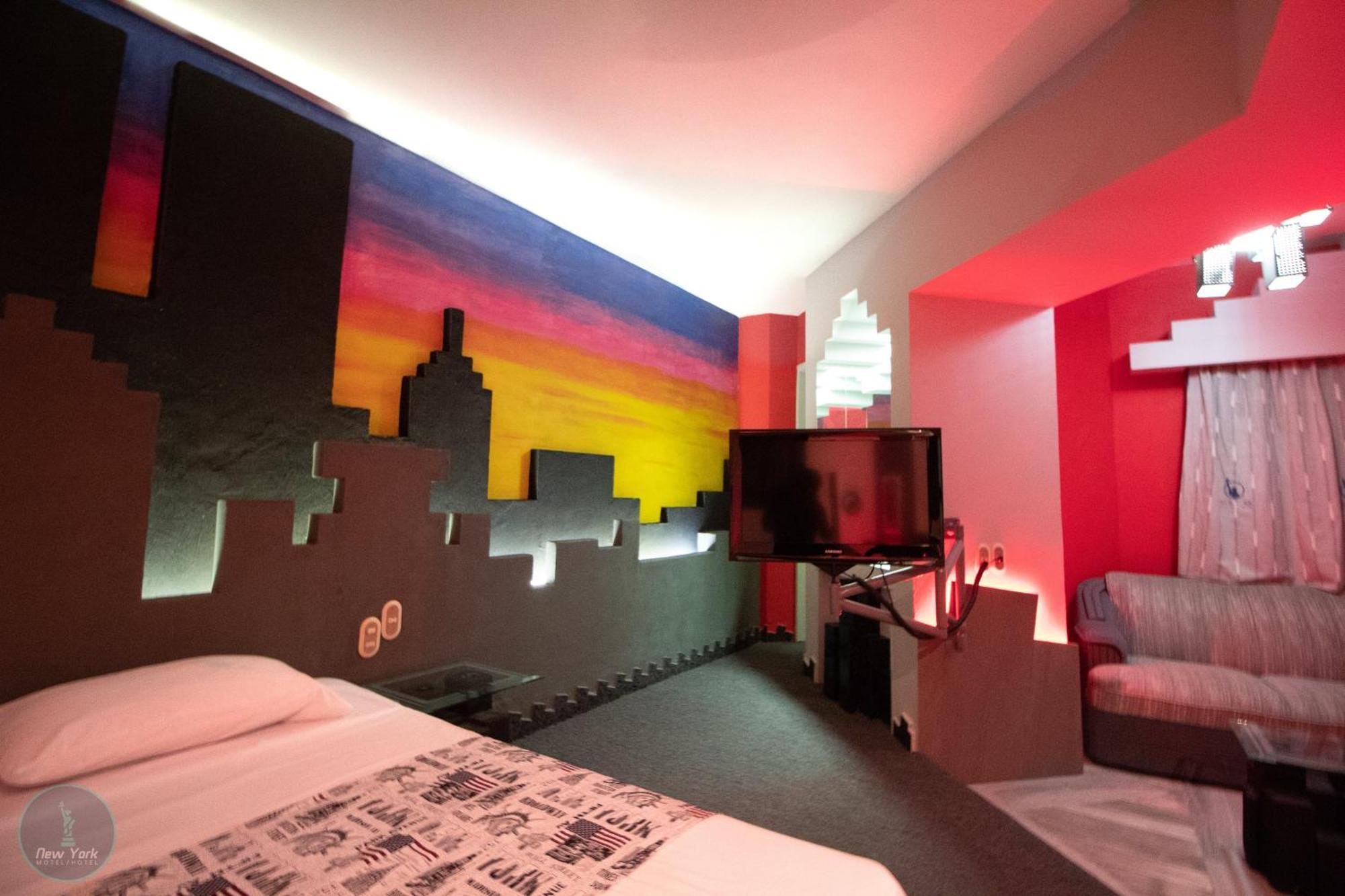 New York Hotel/Motel โอริซาบา ภายนอก รูปภาพ