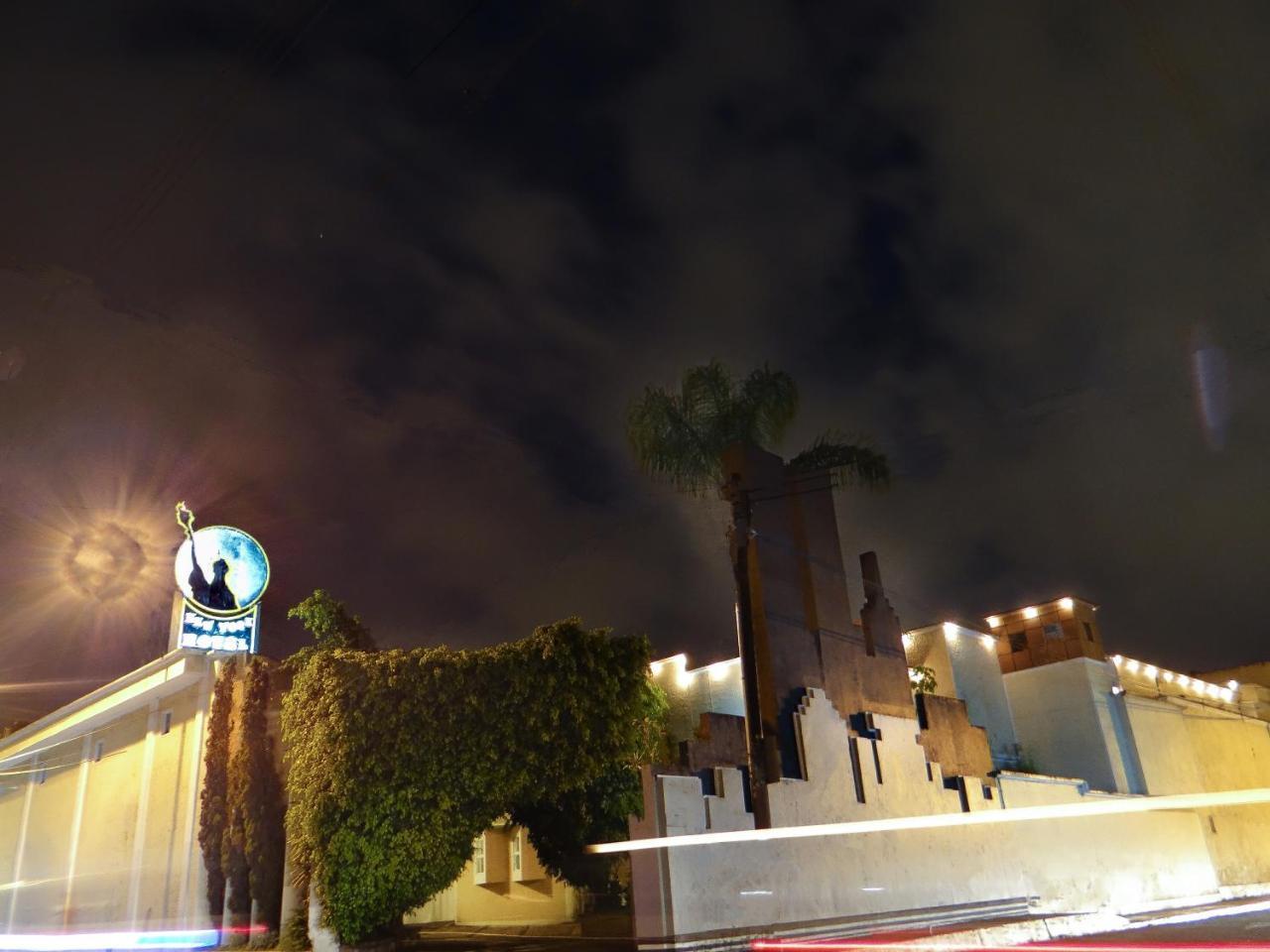 New York Hotel/Motel โอริซาบา ภายนอก รูปภาพ